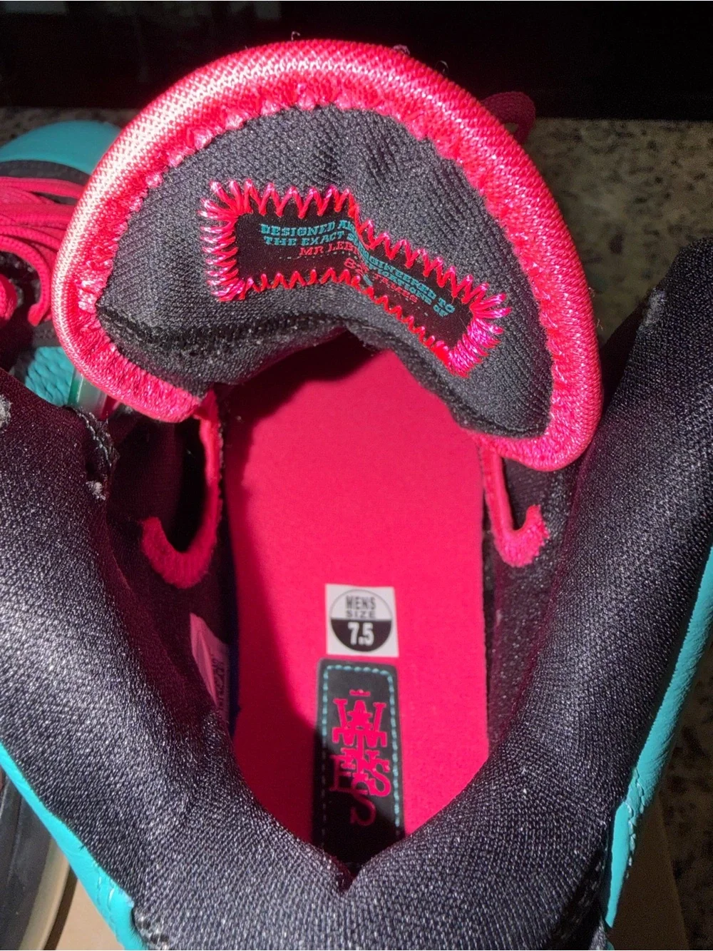 Size 7.5 Nike LeBron 8 South Beach SKU CZ0328-400 Used No Box